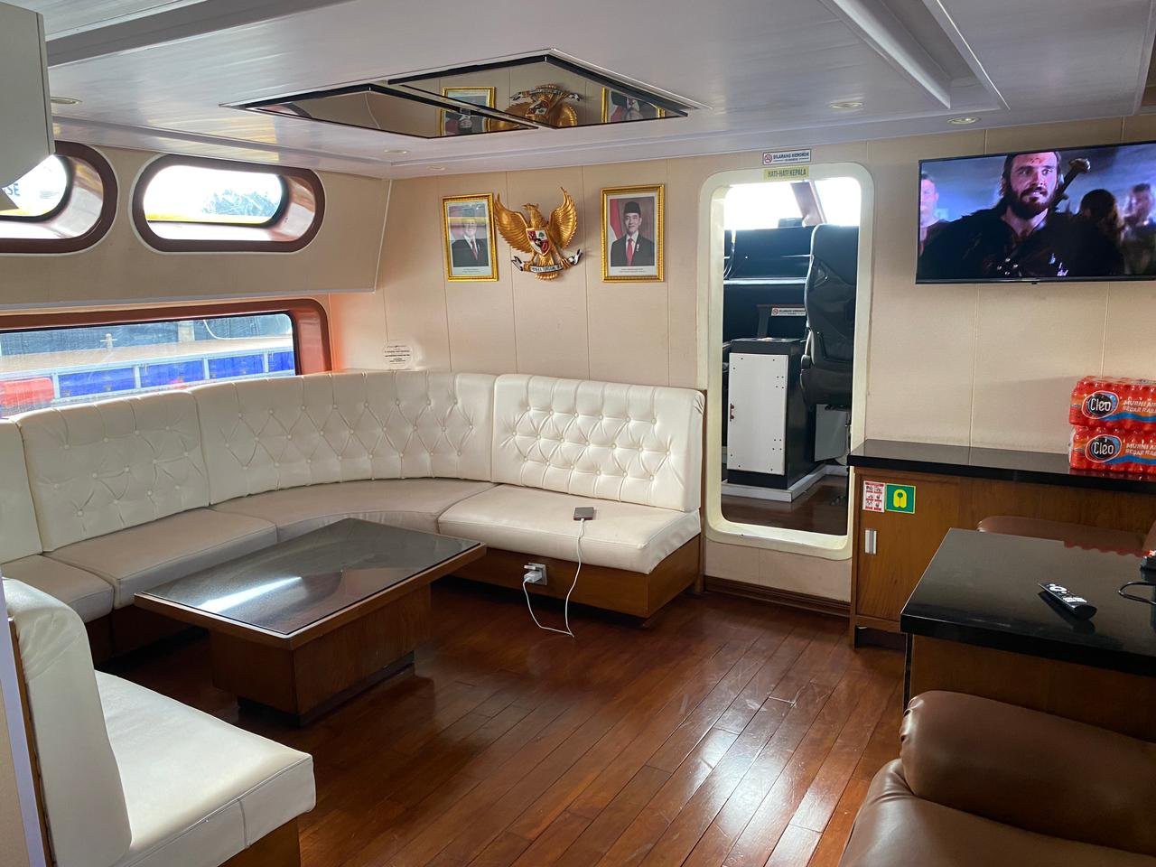 Lounge kapal